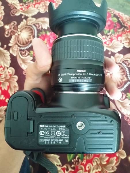 Nikon camera D3100 18-55mm lens With bag'battery'charger'card 1