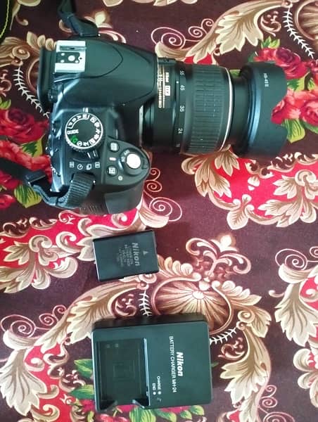 Nikon camera D3100 18-55mm lens With bag'battery'charger'card 7