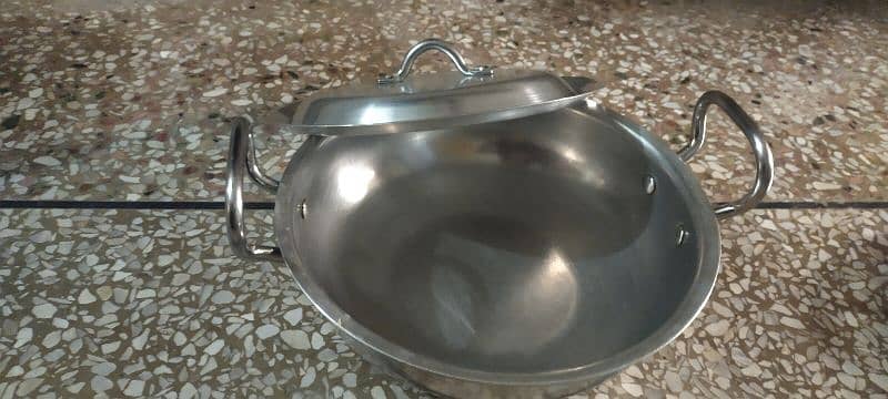 Silver steel small and medium karahi + 01 bread maker tawa 2