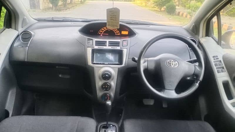 Toyota Vitz 2008/12 push start 4