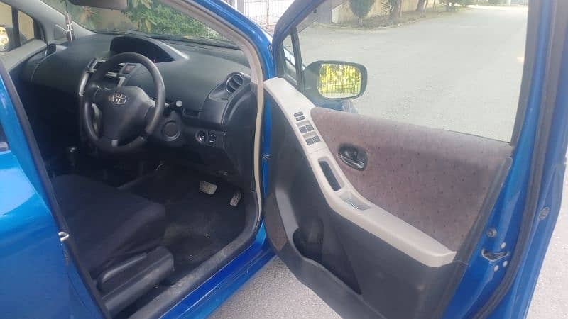 Toyota Vitz 2008/12 push start 7