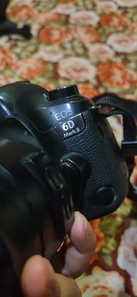 canon 6d markii with 24 70 2.8g2 lens 4