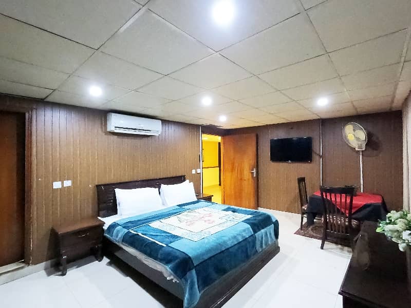 Hotel For Sale At Moulana Shoukat Ali Road Near Akbar Chowk Lahore 31