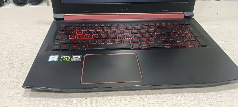 Acer Nitro ci5 8th gen with GTX 1050ti 4gb GPU 2