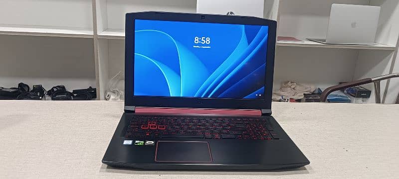 Acer Nitro ci5 8th gen with GTX 1050ti 4gb GPU 3