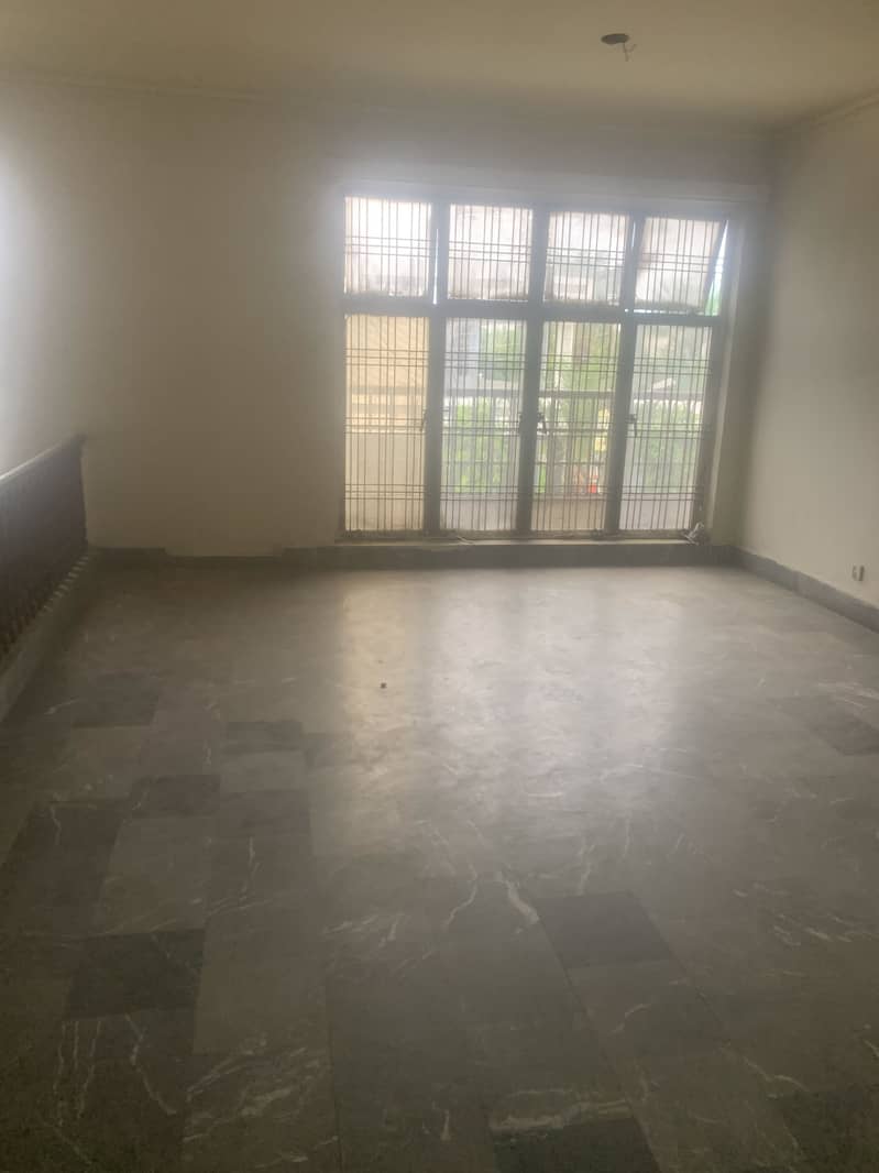 1 Kanal Upper Portion Available For Rent 7