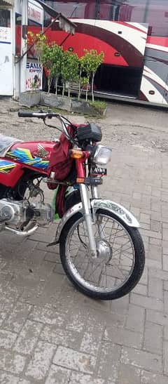 Honda CD70 cc all ok no fault my WhatsApp 03/28/75/24/88/4