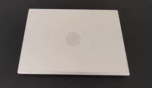 HP Pavilion Aero 13 (Slim & Lightweight)