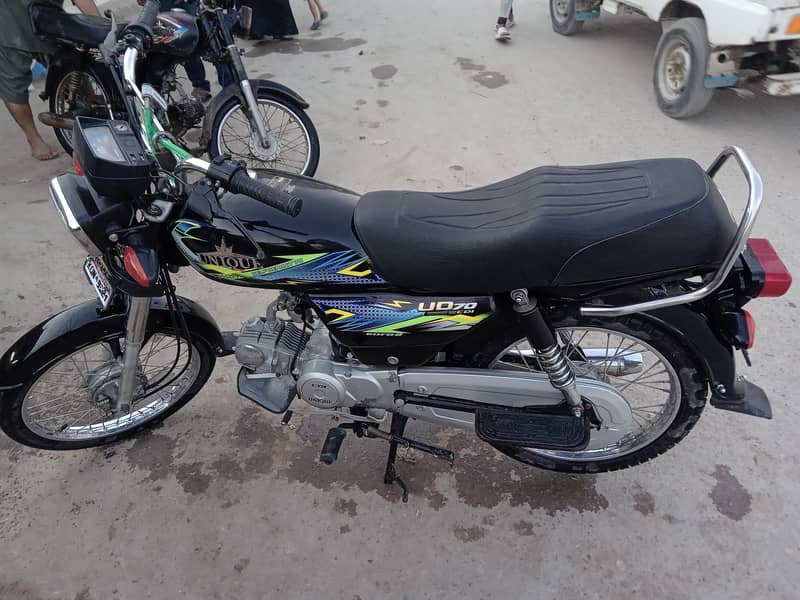 Unique bike 2024 Very Good condition 3000km 3