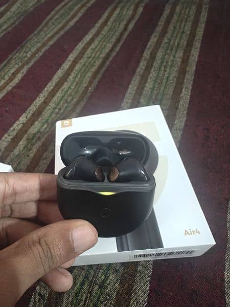 Sound Peats Air 4 Air Pods 1