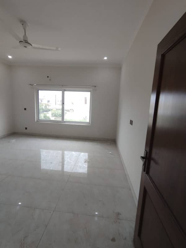 1 Kanal 1st Floor Upper Portion Available For Rent In IEP Sector B 9