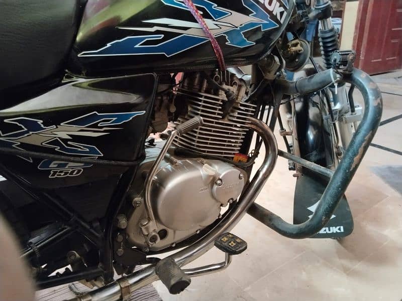 Suzuki GS 150 SE Model August 2022 Urgent for Sale 7