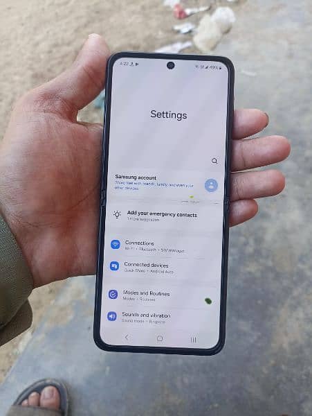 Samsung Zflip 3 5g good condition dual sim working 8/128 SND 888+120hz 0