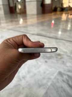 oppo reno 2 8+5/256 GB