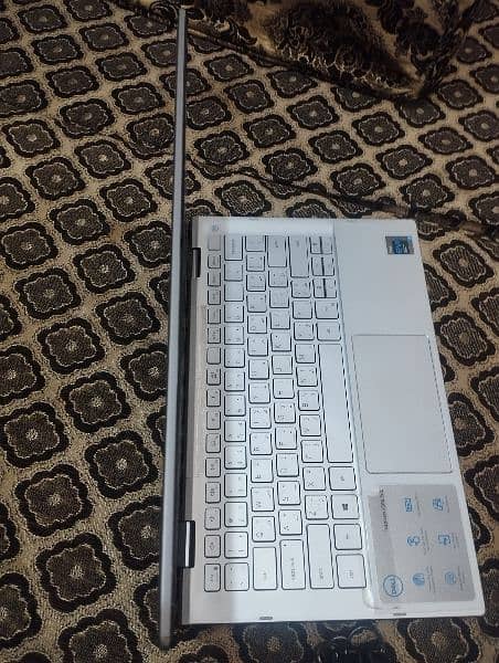 Dell Inspiron 7306 2in 1 2