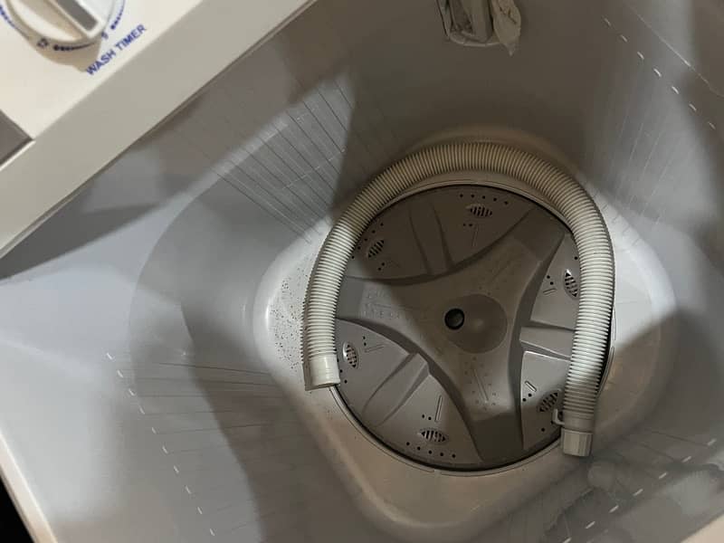 washing machine with dryer/ 4