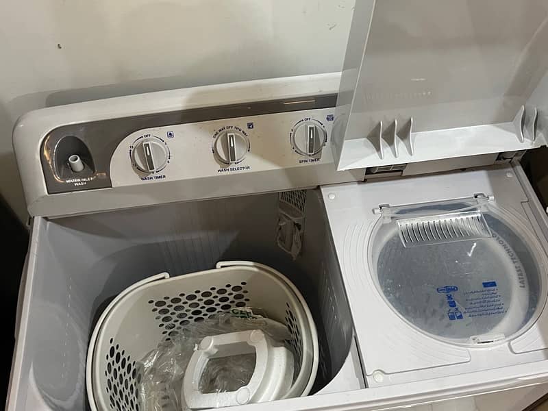 washing machine with dryer/ 7