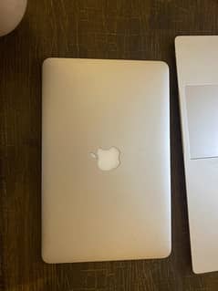 MacBook