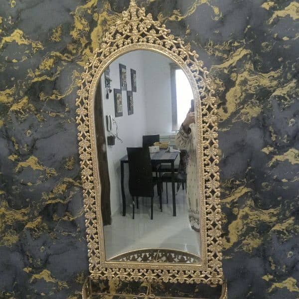 fancy mirror and dresser 2