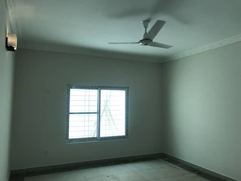 Renovated Upper Portion 3 Bed DD Is Available For Rent 1