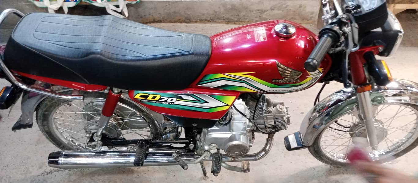 Honda CD 70 2023 4