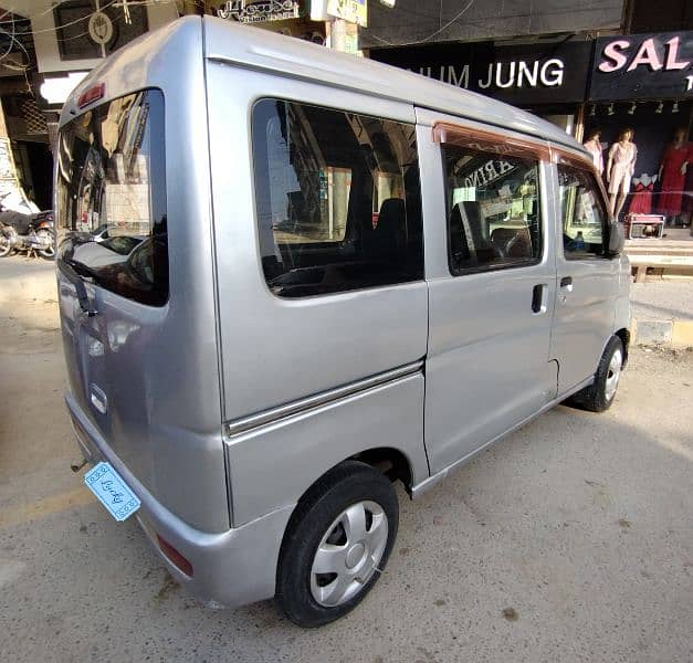 Automatic Home Used Daihatsu Hijet 2011 Reg 2016 5