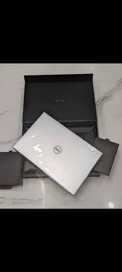 Dell laptop core i7 10/10 All Excellent condition ( i5 _ Apple 0