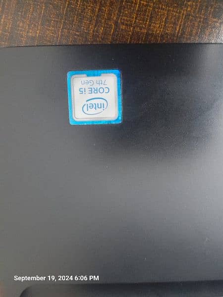 dell latitude 5580 1