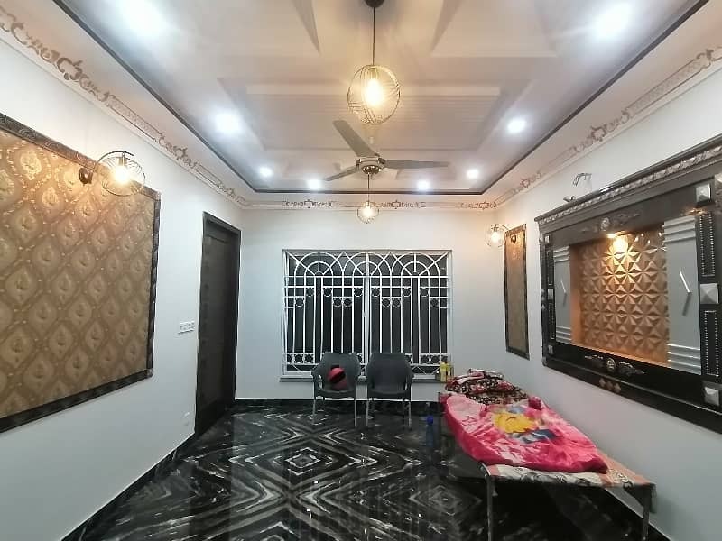 10 Marla Brand New Double Storey House Available For Sale In Uet Society Township College Road, Lahore 4