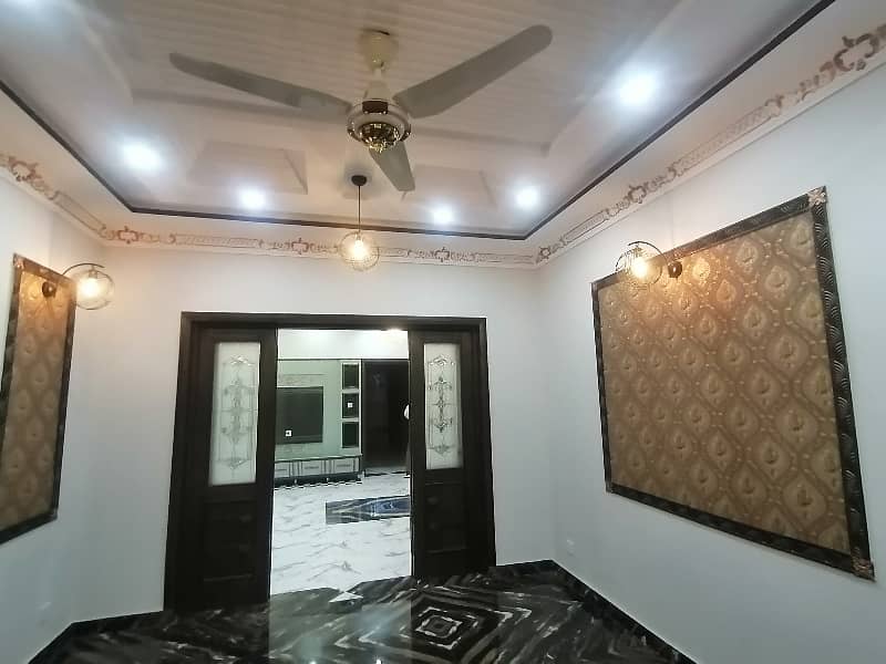 10 Marla Brand New Double Storey House Available For Sale In Uet Society Township College Road, Lahore 5