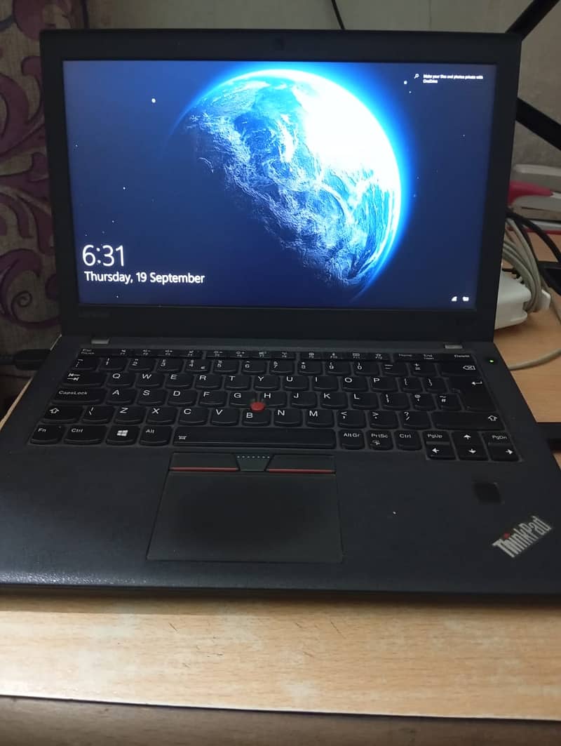 Lenovo Thinkpad X270 | All OK | Just Keyboard not Working 0