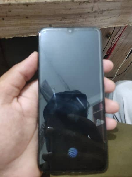 vivo v21 4