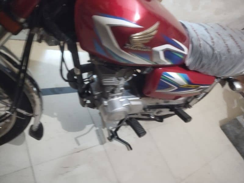 Honda 125 Rs 165000 9