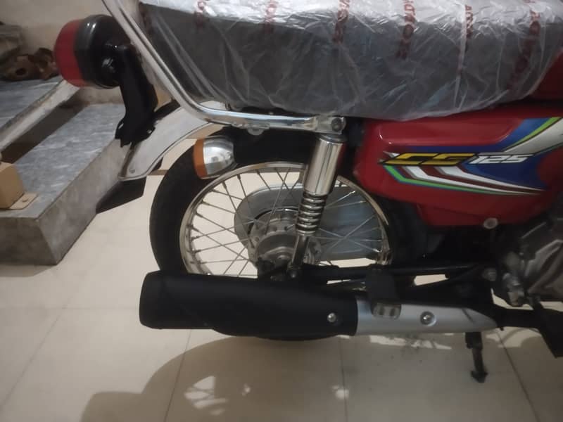 Honda 125 Rs 165000 11