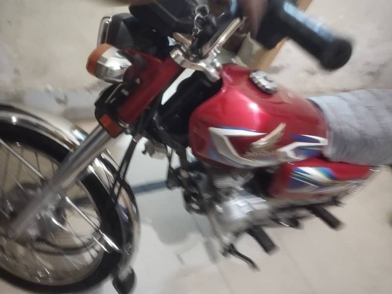 Honda 125 Rs 165000 15