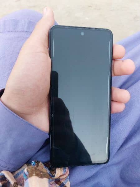 Infinix hot 40 pro 10 out of 10 condition Without box and charger . 5