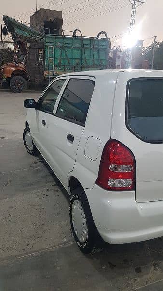 Suzuki Alto 2011 3