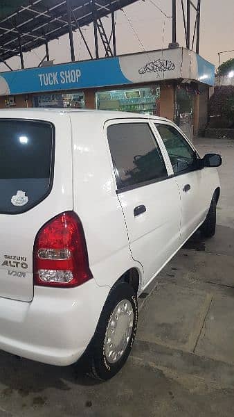 Suzuki Alto 2011 4