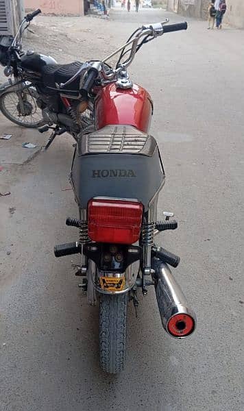 Honda CG 125 Model  2005 3