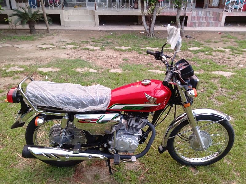 Honda CG125 special addition 4