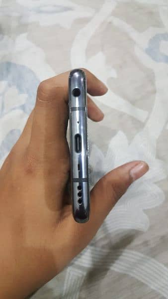 LG V50 ThinQ (URGENT SALE!!!) 4