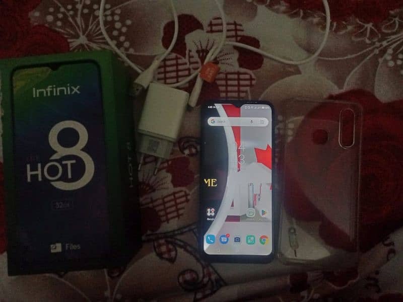 Infinix Hot 8 Lite Full Box 4