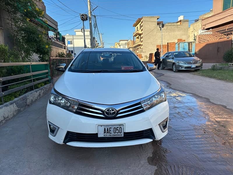 Toyota Altis Grande 2016 3