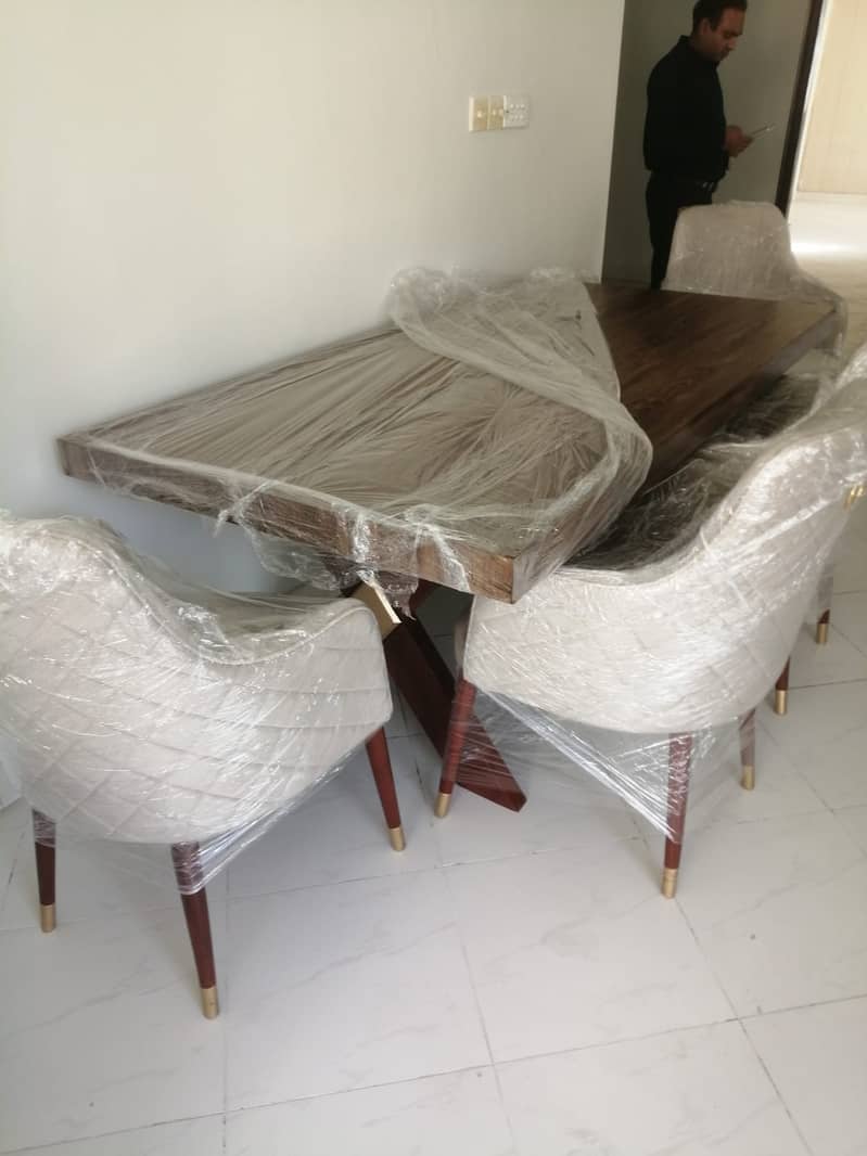 New  Dinning Table  with 6 Chairs for Sale 2