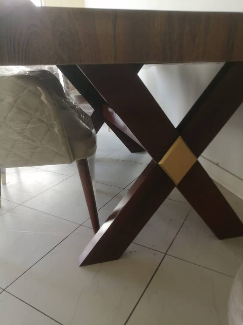 New  Dinning Table  with 6 Chairs for Sale 3