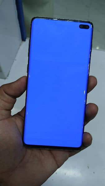 Samsung S10 Plus 7