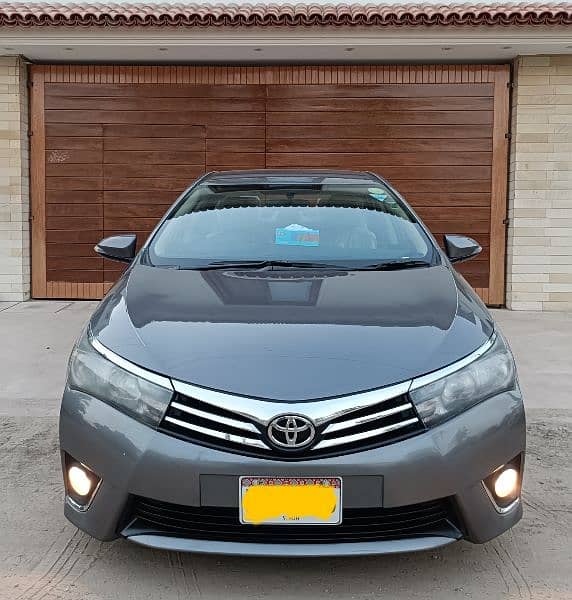 Toyota Corolla GLI automatic model 2016 4