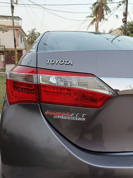 Toyota Corolla GLI automatic model 2016 16