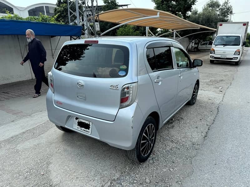 Daihatsu Mira 2016 5