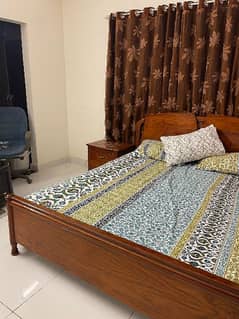 complete Bed Room Set 0